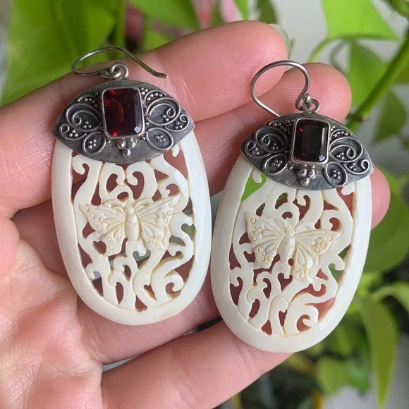 925s Butterfly Garnet Earrings 🧿 🕊️ - Picture 4 of 6